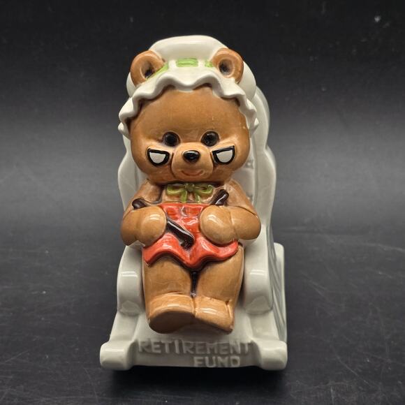 Norcrest Retirement Fund Bear Piggy Bank Vintage Ceramic Female Grandmother - Picture 6 of 8
